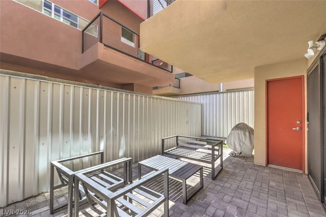 1999 Yaupon Avenue, Las Vegas, NV 89101
