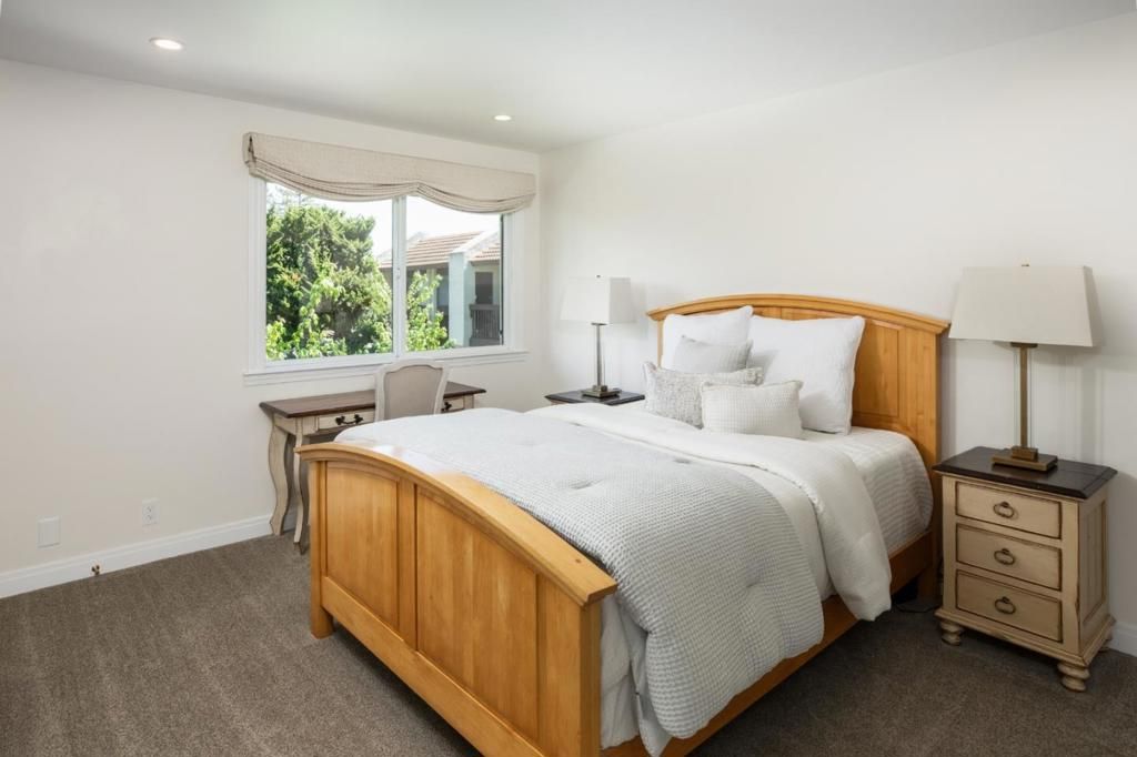 Image 12 of property listing at 226 W Edith Avenue 20, Los Altos, CA 94022