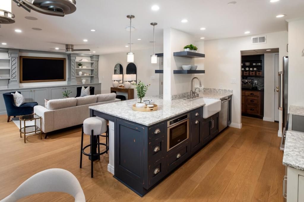 Image 8 of property listing at 226 W Edith Avenue 20, Los Altos, CA 94022