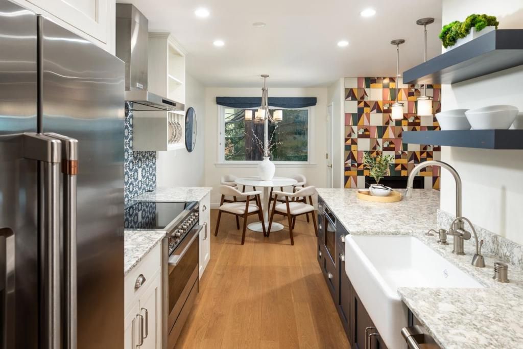 Image 9 of property listing at 226 W Edith Avenue 20, Los Altos, CA 94022