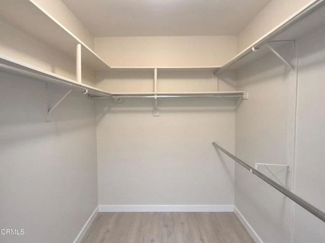 42224 Village 42, Camarillo, CA 93012