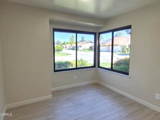 42224 Village 42, Camarillo, CA 93012