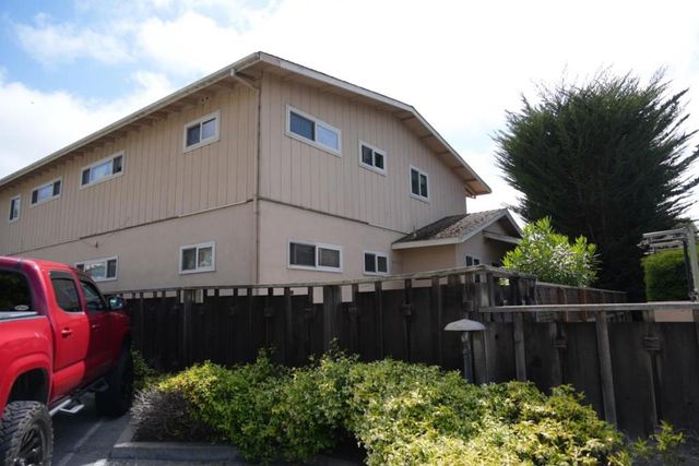 1043 5th Street, Monterey, CA 93940