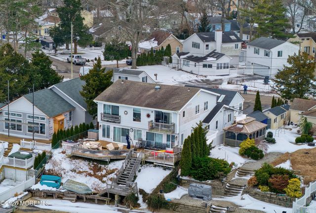 592 Kingfisher Circle, Brick, NJ 08723