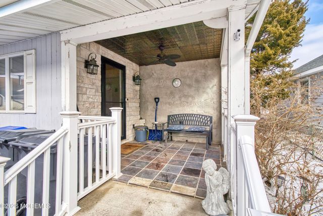 592 Kingfisher Circle, Brick, NJ 08723