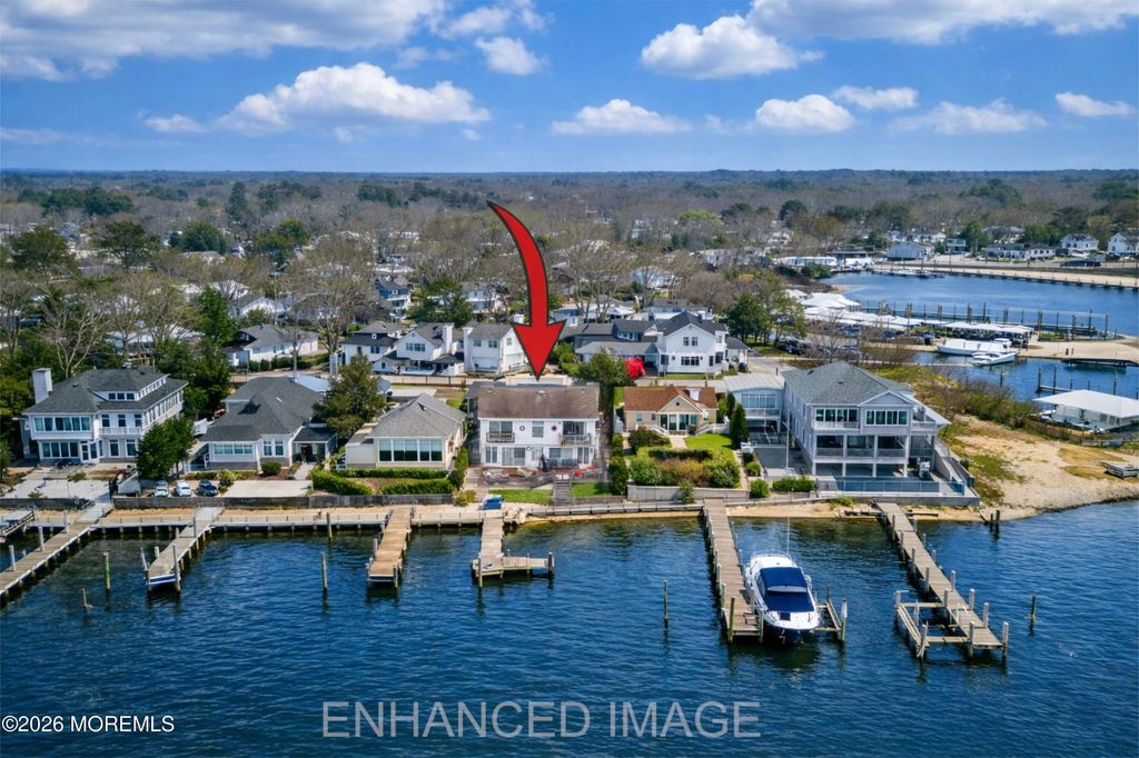 592 Kingfisher Circle, Brick, NJ 08723