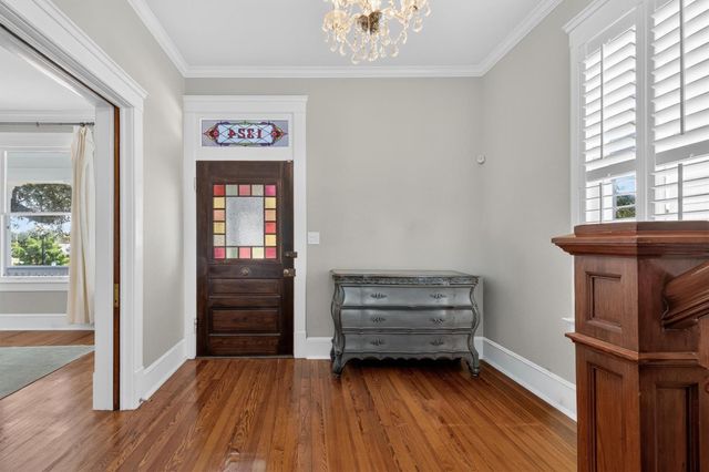 1324 Sealy Street, Galveston, TX 77550