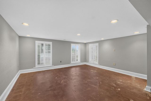 1324 Sealy Street, Galveston, TX 77550