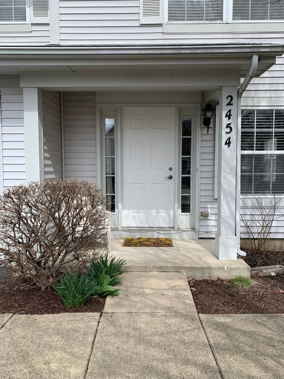 2454 Frost Drive 2454, Aurora, IL 60503