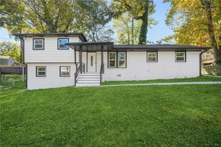 5637 Sturbridge Way, Atlanta, GA 30349