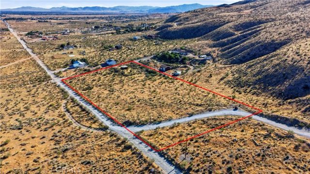 8255 Kiowa, Apple Valley, CA 92308