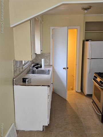 9131 Birwood Street, Detroit, MI 48204