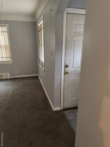 9131 Birwood Street, Detroit, MI 48204