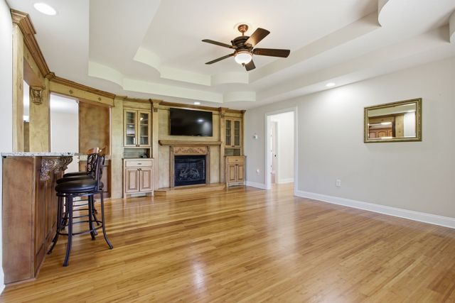 408 Weakley Creek Rd, Lawrenceburg, TN 38464