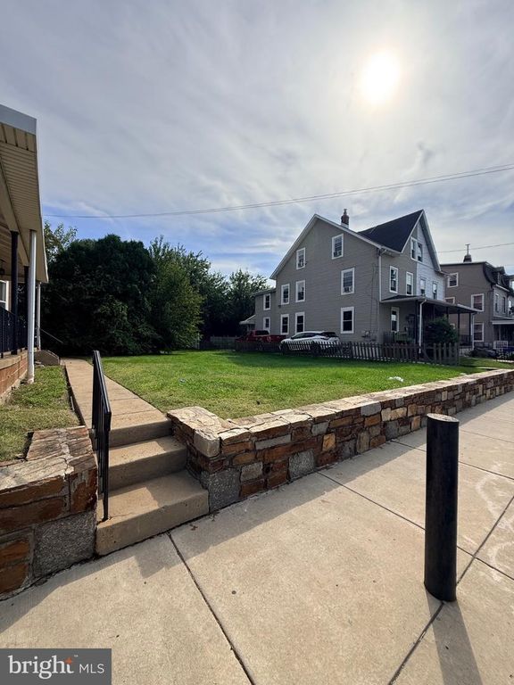 7435 OXFORD AVE, PHILADELPHIA, PA 19111 — photo 3