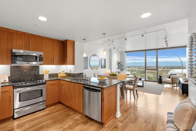 38 N Almaden Boulevard 1805, San Jose, CA 95110