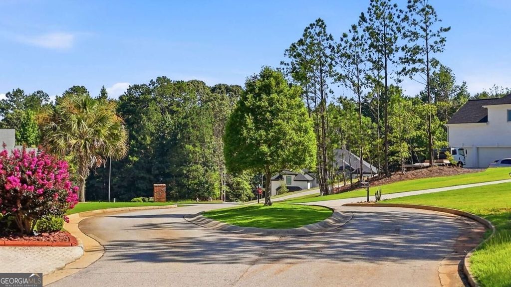2051 Fontainbleau Drive, Conyers, GA 30094 — exterior