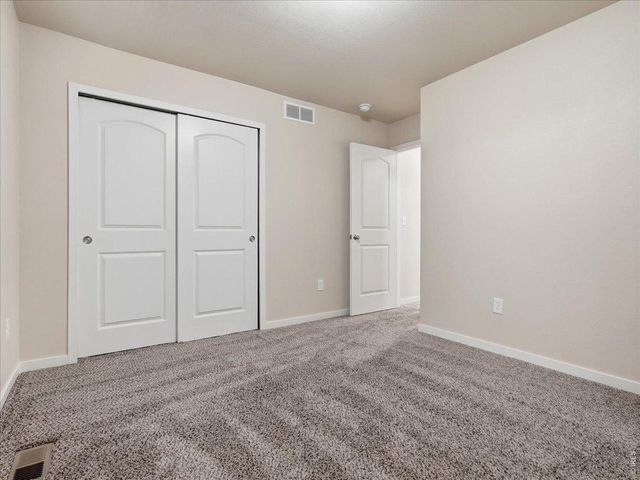 10207 W 11th St, Greeley, CO 80634