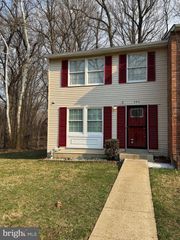 482 POSSUM CT, Capitol Heights, MD 20743