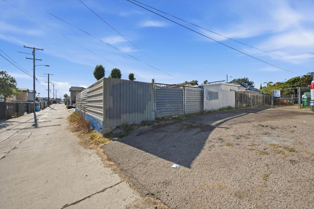 3175 Clay Avenue, San Diego, CA 92113 — photo 3
