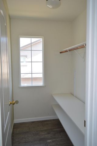 4227 Ivory Ln, Turlock, CA 95382