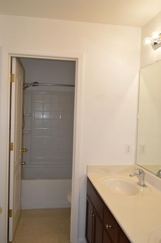 4227 Ivory Ln, Turlock, CA 95382