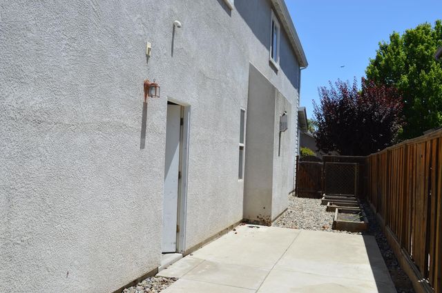 4227 Ivory Ln, Turlock, CA 95382