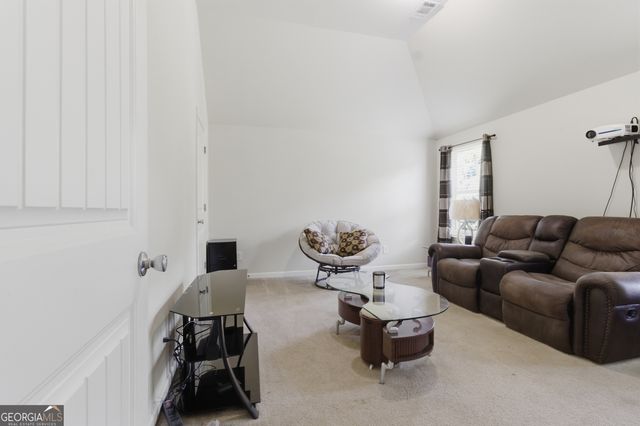 1293 Heartwood Avenue, Mcdonough, GA 30253