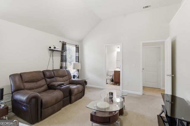 1293 Heartwood Avenue, Mcdonough, GA 30253