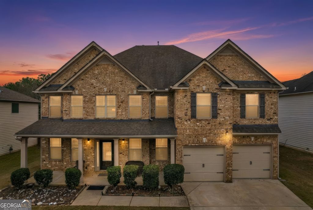 1293 Heartwood Avenue, Mcdonough, GA 30253