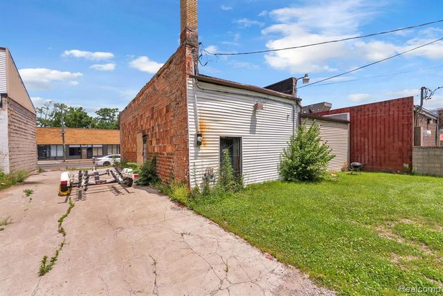 22019 Fenkell Street, Detroit, MI 48223