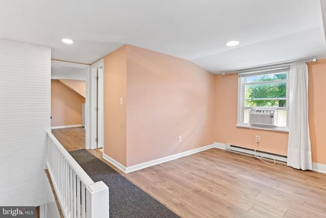 530 HOGESTOWN ROAD, Mechanicsburg, PA 17050