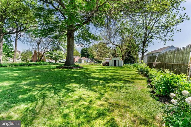 530 HOGESTOWN ROAD, Mechanicsburg, PA 17050