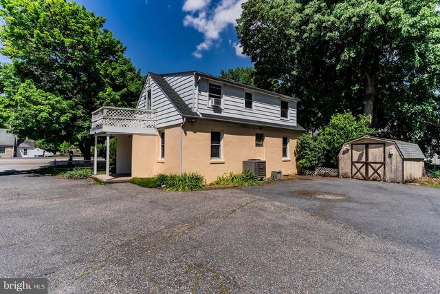 530 HOGESTOWN ROAD, Mechanicsburg, PA 17050