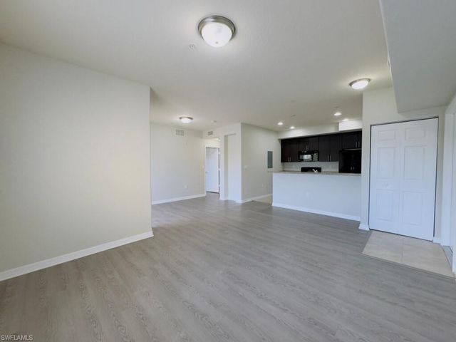 13160 Bella Casa CIR 2111, Fort Myers, FL 33966