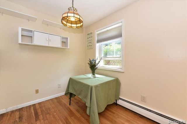 295 Merrick Road 4A, Amityville, NY 11701