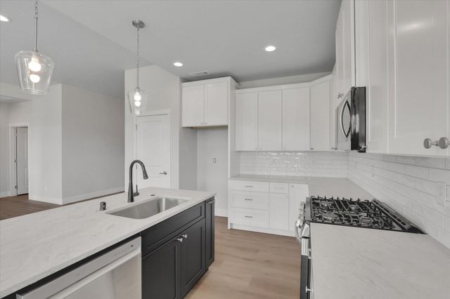 1109 - Unit 29 N Country Club Dr, Deer Park, WA 99006