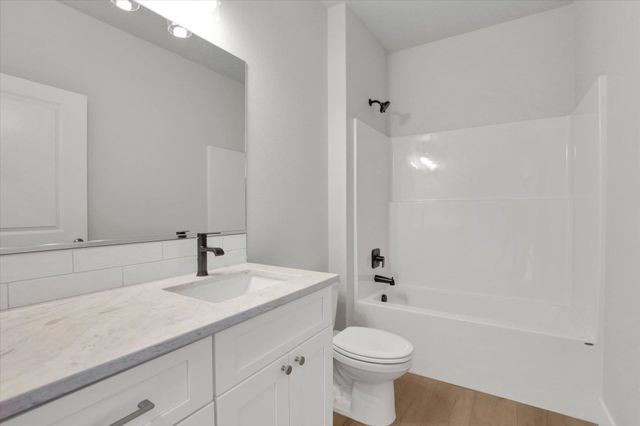1109 - Unit 29 N Country Club Dr, Deer Park, WA 99006
