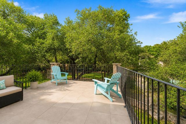 8616 Mendocino DR, Austin, TX 78735