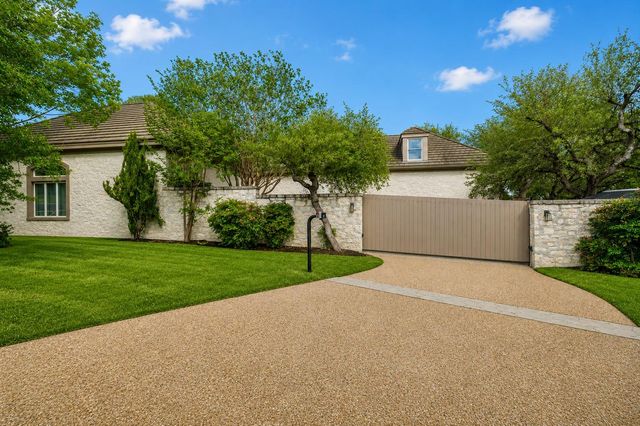8616 Mendocino DR, Austin, TX 78735