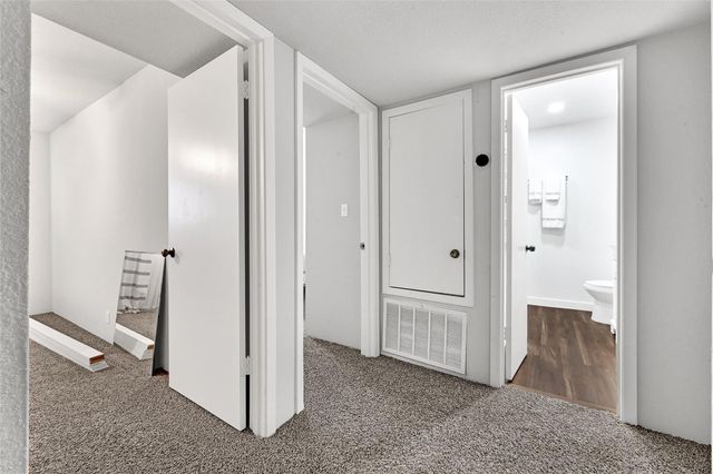 11002 Hammerly Boulevard 223, Houston, TX 77043