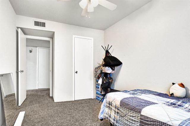 11002 Hammerly Boulevard 223, Houston, TX 77043