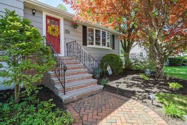 64 Dana Road, Reading, MA 01867