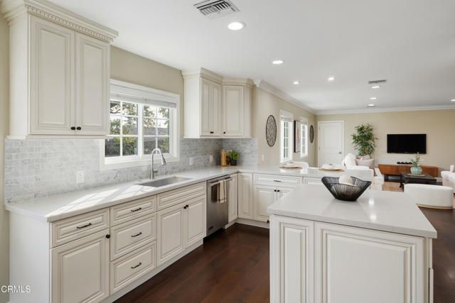 4803 Hill Street, La Canada Flintridge, CA 91011