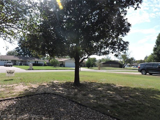 6325 Fresno Street, Fort Smith, AR 72903