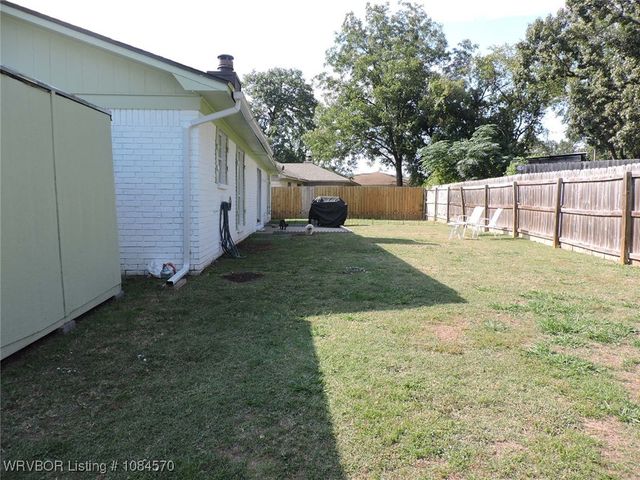 6325 Fresno Street, Fort Smith, AR 72903