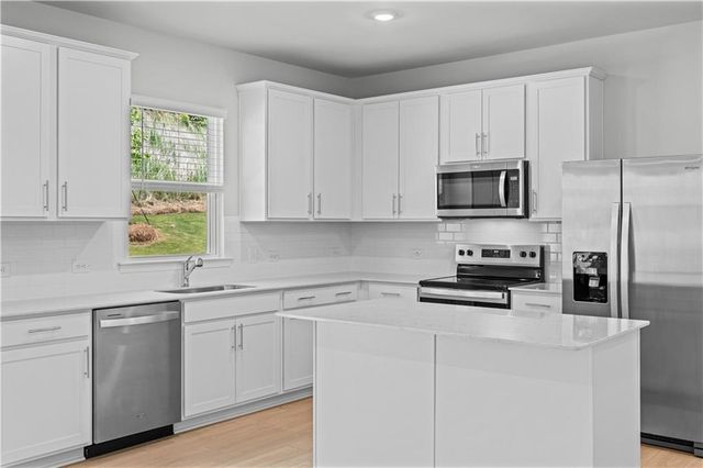 3096 Orwell Drive, Gainesville, GA 30507