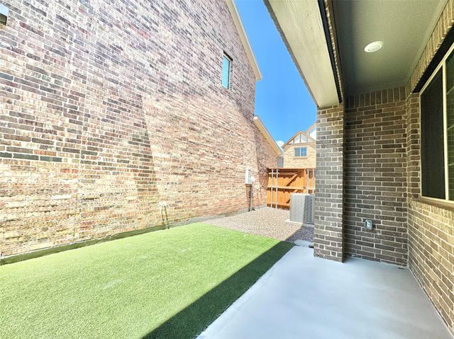 8509 Shorehan Road, The Colony, TX 75036