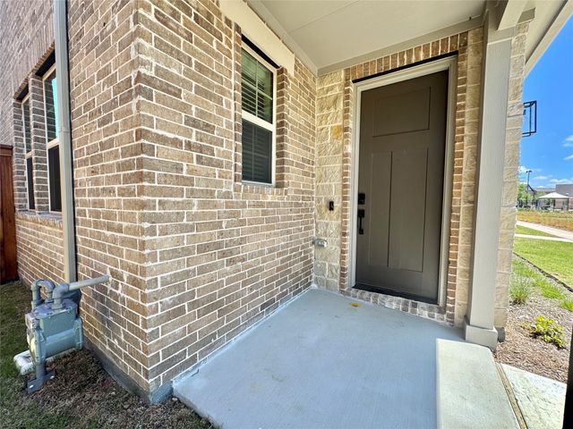 8509 Shorehan Road, The Colony, TX 75036