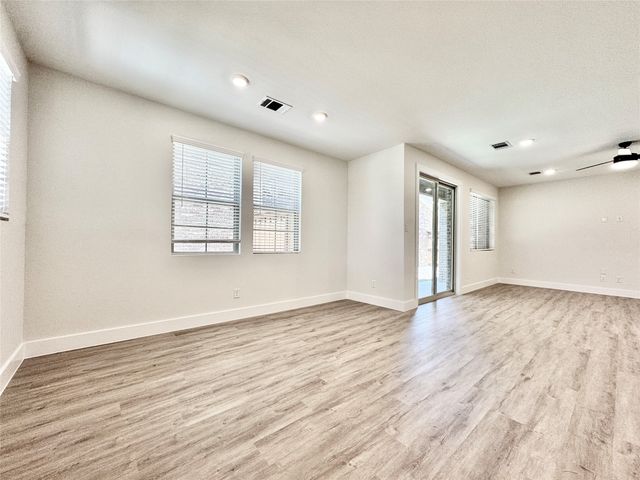 8509 Shorehan Road, The Colony, TX 75036